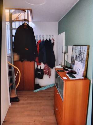 Helle Maisonettewohnung mit ausgebautem Dachstudio, Westbalkon, Stellplatz in ruhiger Wohnlage (von privat) – 40670 Meerbusch – Vorschaubild 9
