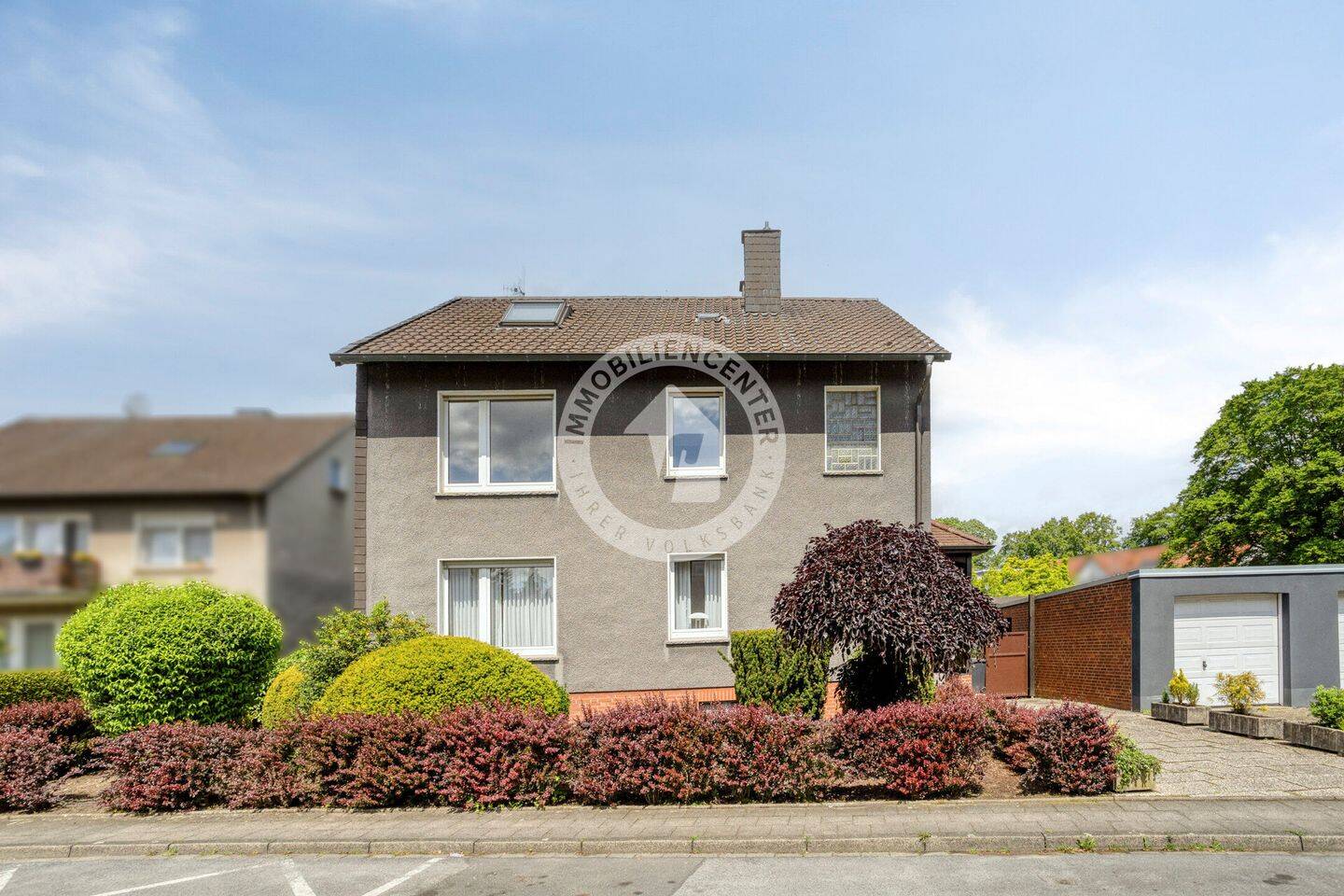 Viel Platz für Generationen - Zweifamilienhaus mit traumhaftem grünen Garten in ruhiger Lage – Hamm – Vorschaubild 3