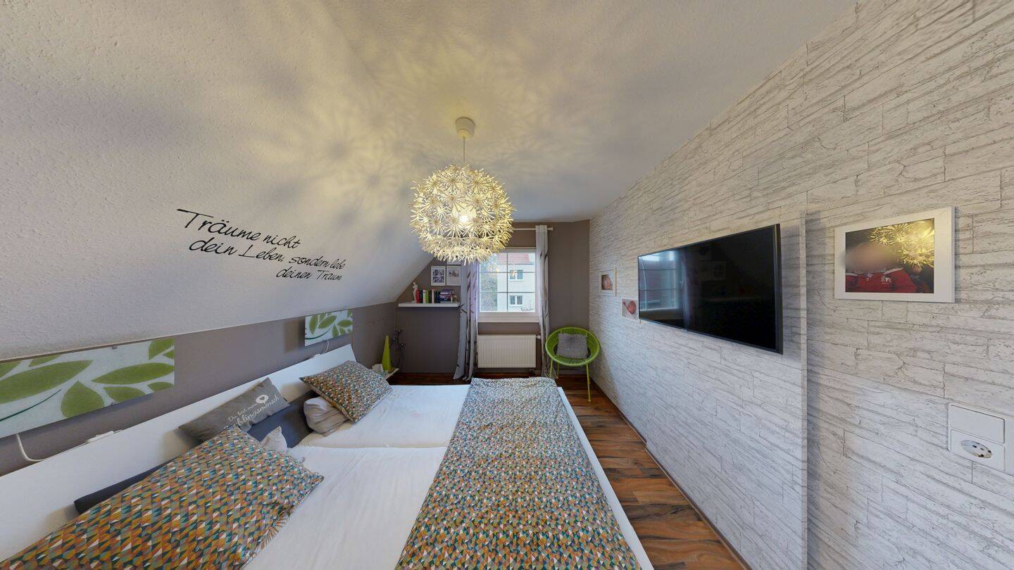 Sommer, Garten, Zuhause - 5-Zimmer-Doppelhaushälfte in Rosenthal – Berlin – Vorschaubild 8