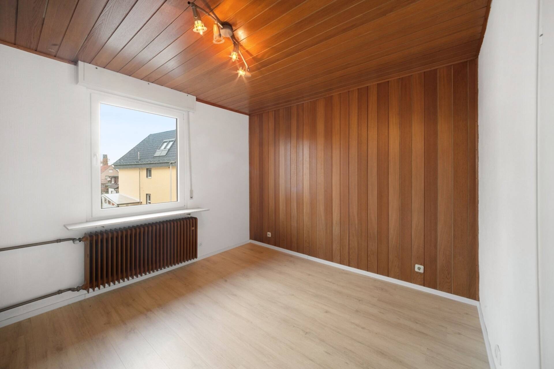 Mehrfamilienhaus in 64546 Mörfelden-Walldorf mit 187,18 m² kaufen