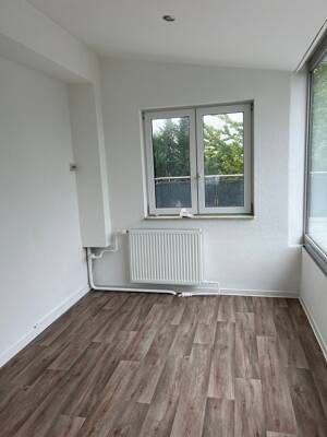 2 Z. KB Mietwohnung in Kassel am Jungfernkopf, komplett neu renoviert – 34128 Kassel – Vorschaubild 6