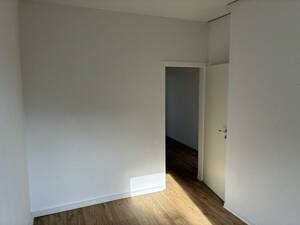 * Einzugsbereit * Flussviertel * – 6122 Halle (Saale) – Vorschaubild 3