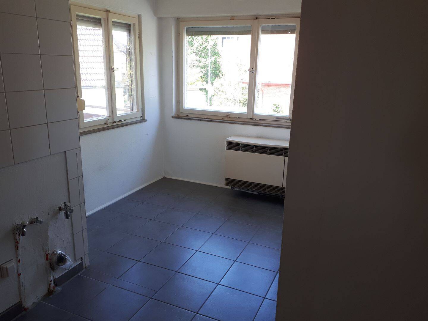 Diese Gebäude bietet Potenzial für Handwerker oder Bauherren ! – Waiblingen – Vorschaubild 8