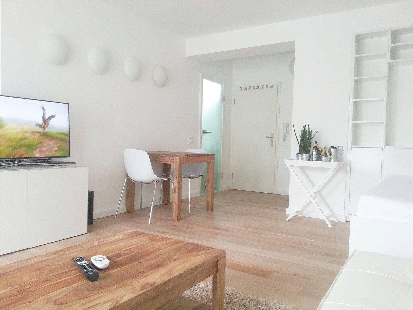 BIS ZU 19% RENDITE: 4 VOLLMÖBLIERTE SMART-HOMES IN CITY-BESTLAGE – Köln – Vorschaubild 2