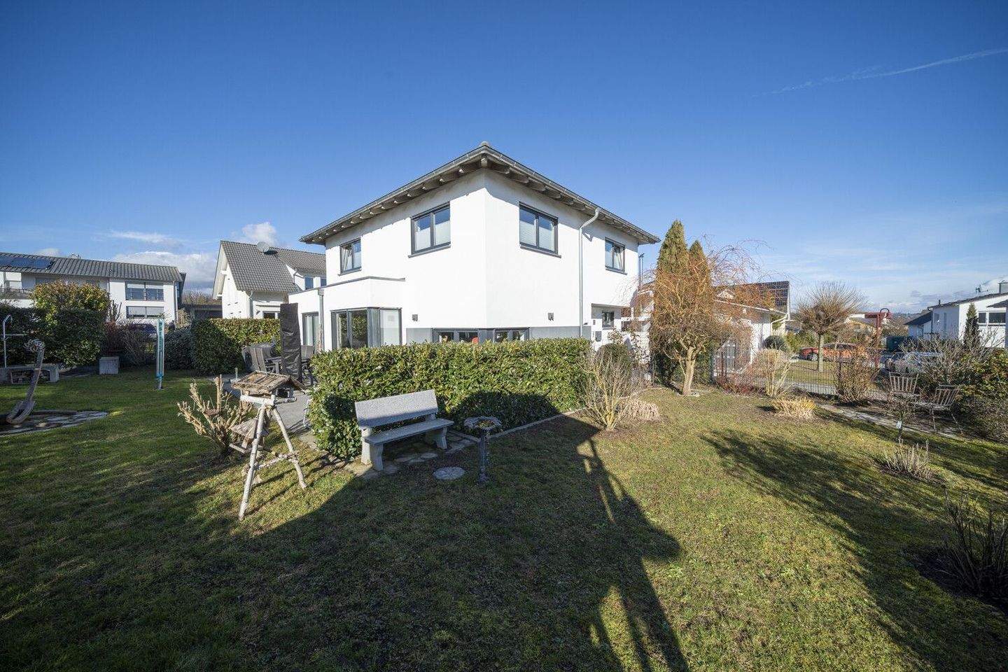 Modernes Einfamilienhaus mit Gartenfreude und großzügigem Wohngefühl – Volkertshausen – Vorschaubild 4