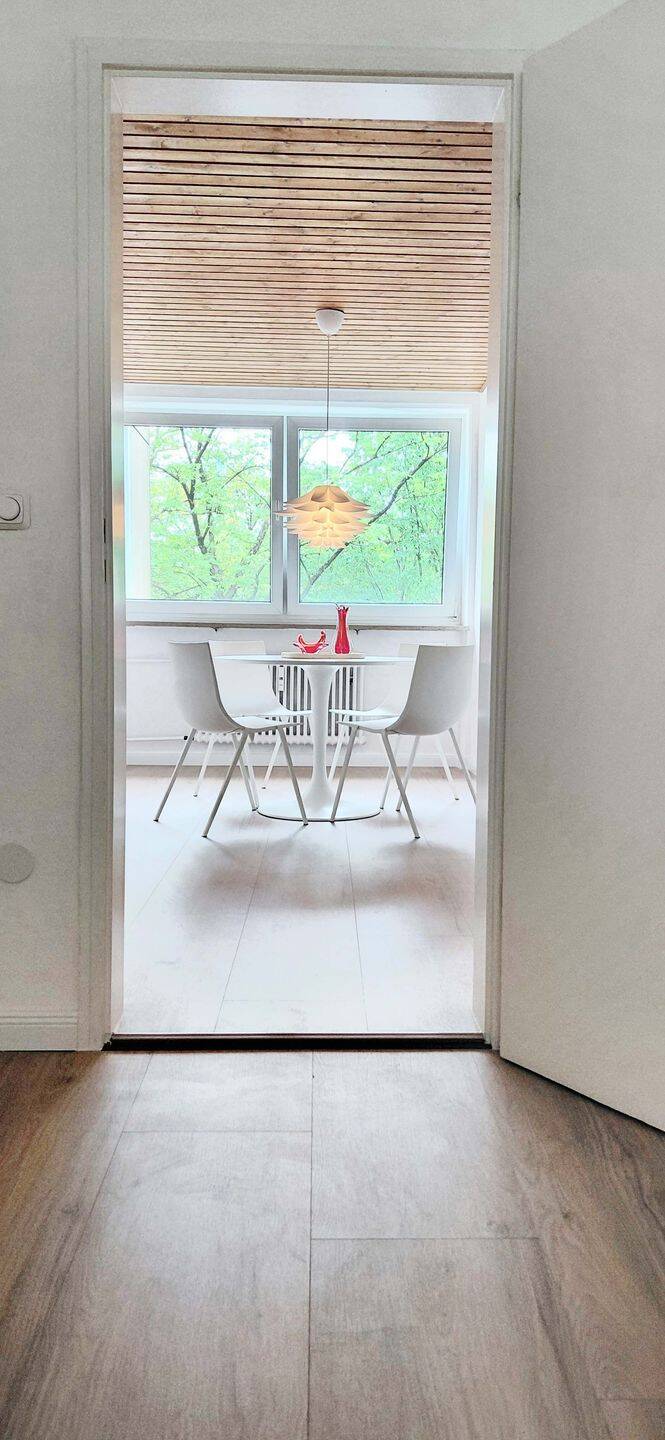 Von privat helle, sehr gepflegte 3,5 Zimmerwohnung in München/Moosach , TG optional – München – Vorschaubild 4