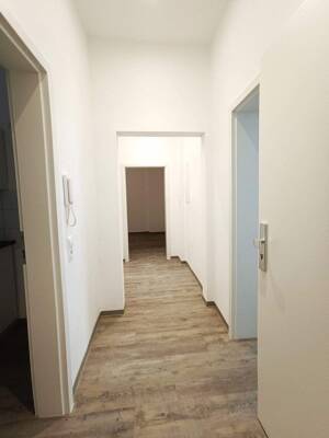 Moderner Wohntraum! 3-Raum-Wohnung Nähe Universität – 39124 Magdeburg – Vorschaubild 3