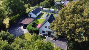 Saniertes Einfamilienhaus mit hochwertigem Nebengebäude – 23569 Lübeck – Vorschaubild 2