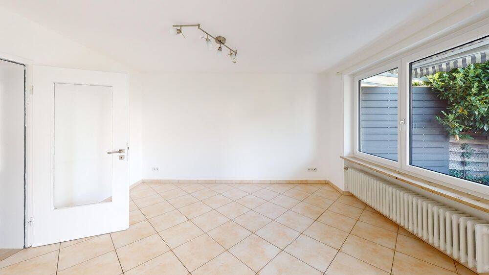 Großzügige Doppelhaushälfte mit Garten, Balkon und Garage in ruhiger Lage von Gaimersheim – Gaimersheim – Vorschaubild 8