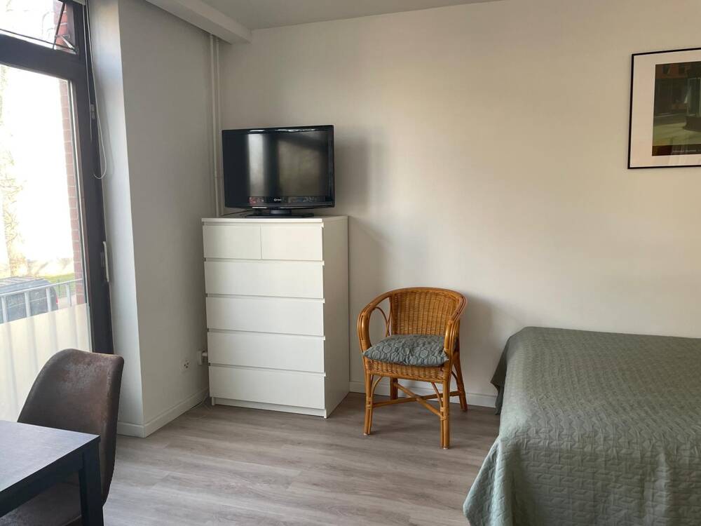 1A-Lage - Möbliertes, modernes Apartment - freie Lieferung möglich – Hamburg – Vorschaubild 4