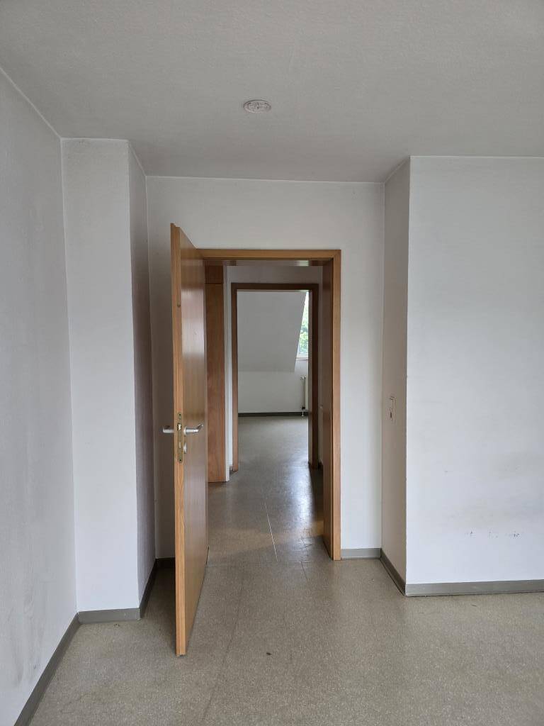 Helle Dachgeschoßwohnung zum provisionsfreien Erwerb mit 3 Zimmern und Balkon – Bonn – Vorschaubild 7