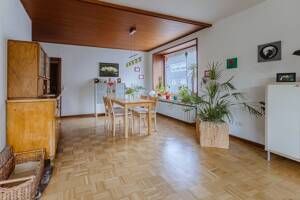 Einfamilienhaus in ruhiger Sackgassenendlage - Platz für viele Lebensmodelle mit schönem Südgarten – 28329 Bremen – Vorschaubild 2