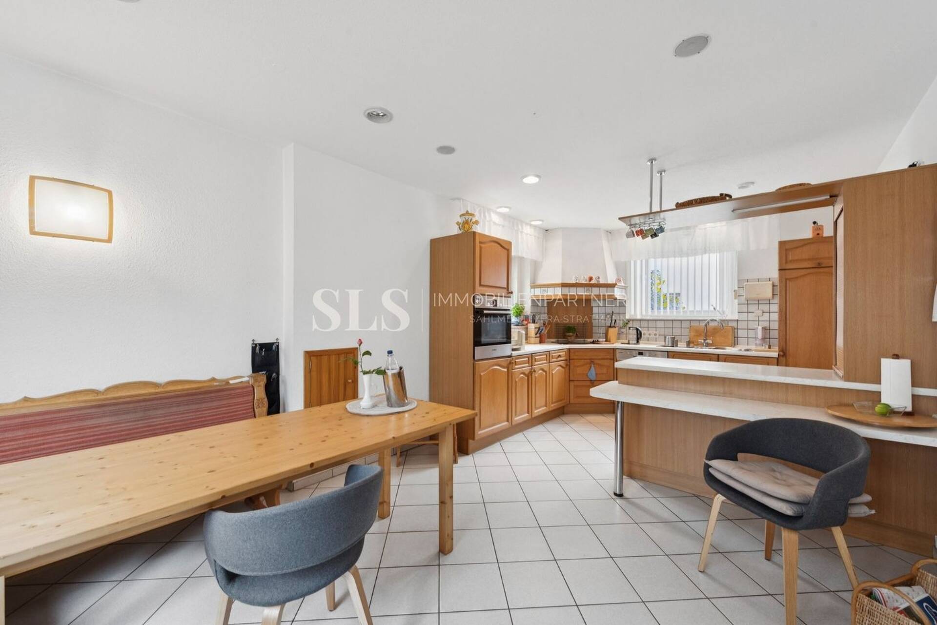 Haus in 51469 Bergisch Gladbach mit 255 m² kaufen
