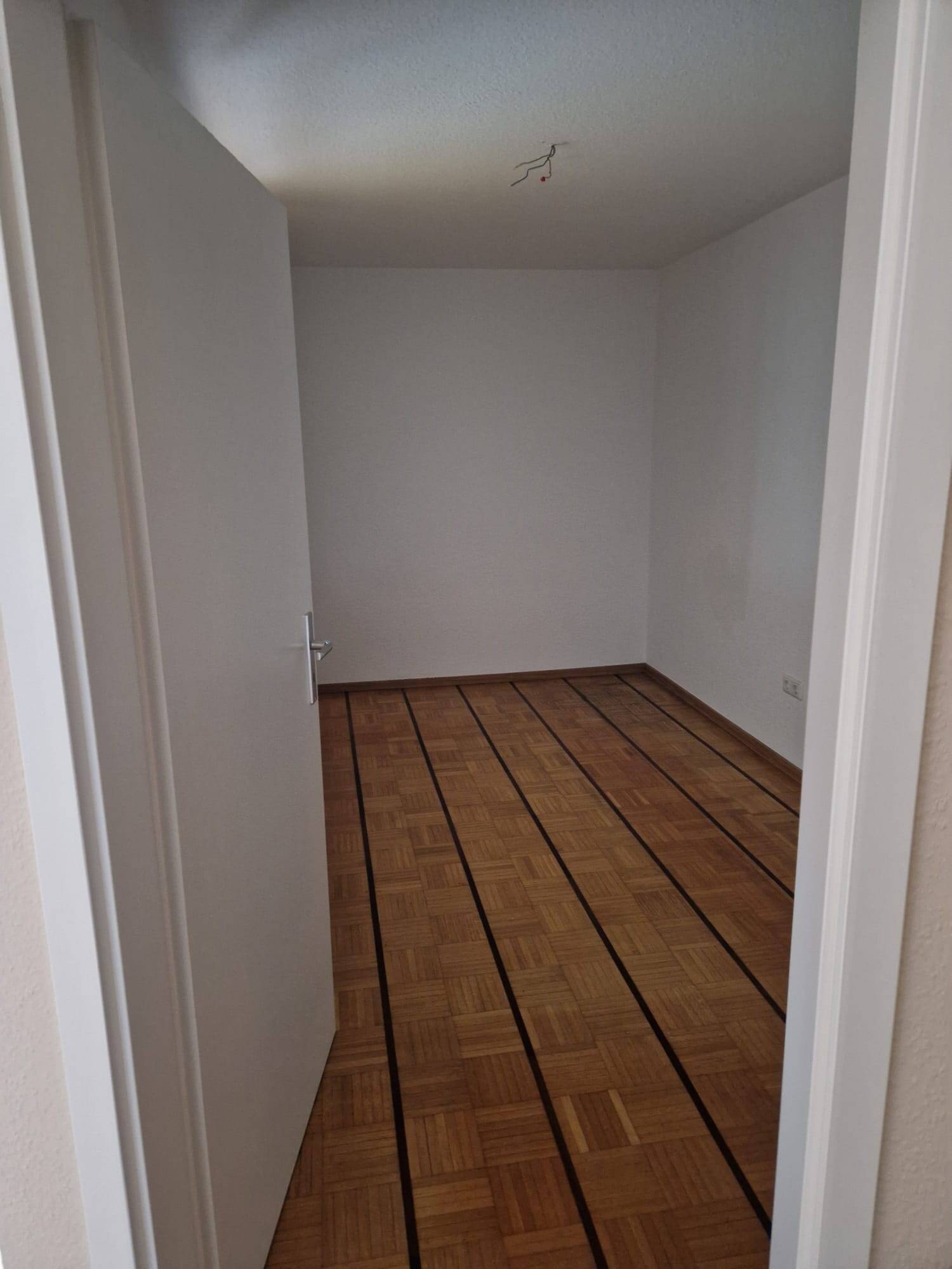 Helle 3 Zimmer Wohnung mit Garten – Bremen – Vorschaubild 3