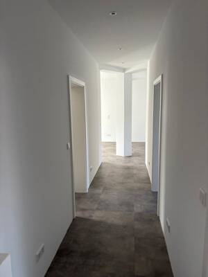 Lifestyle und Lebensqualität in einer sanierten Dachgeschosswohnung eines Jugendstilhauses! – 45127 Essen – Vorschaubild 4