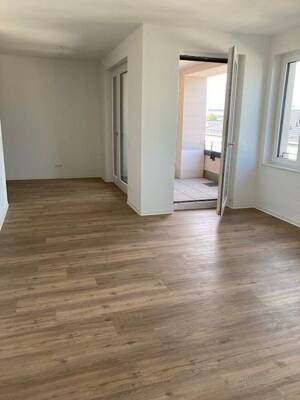 Helle 2-Zimmer-Wohnung mit Einbauküche ab sofort frei – 68309 Mannheim – Vorschaubild 3