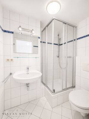 ++ den Schwanenteich vor der Haustüre: charmante 2-Raum-Wohnung - mit Balkon ++ – 8056 Zwickau – Vorschaubild 5