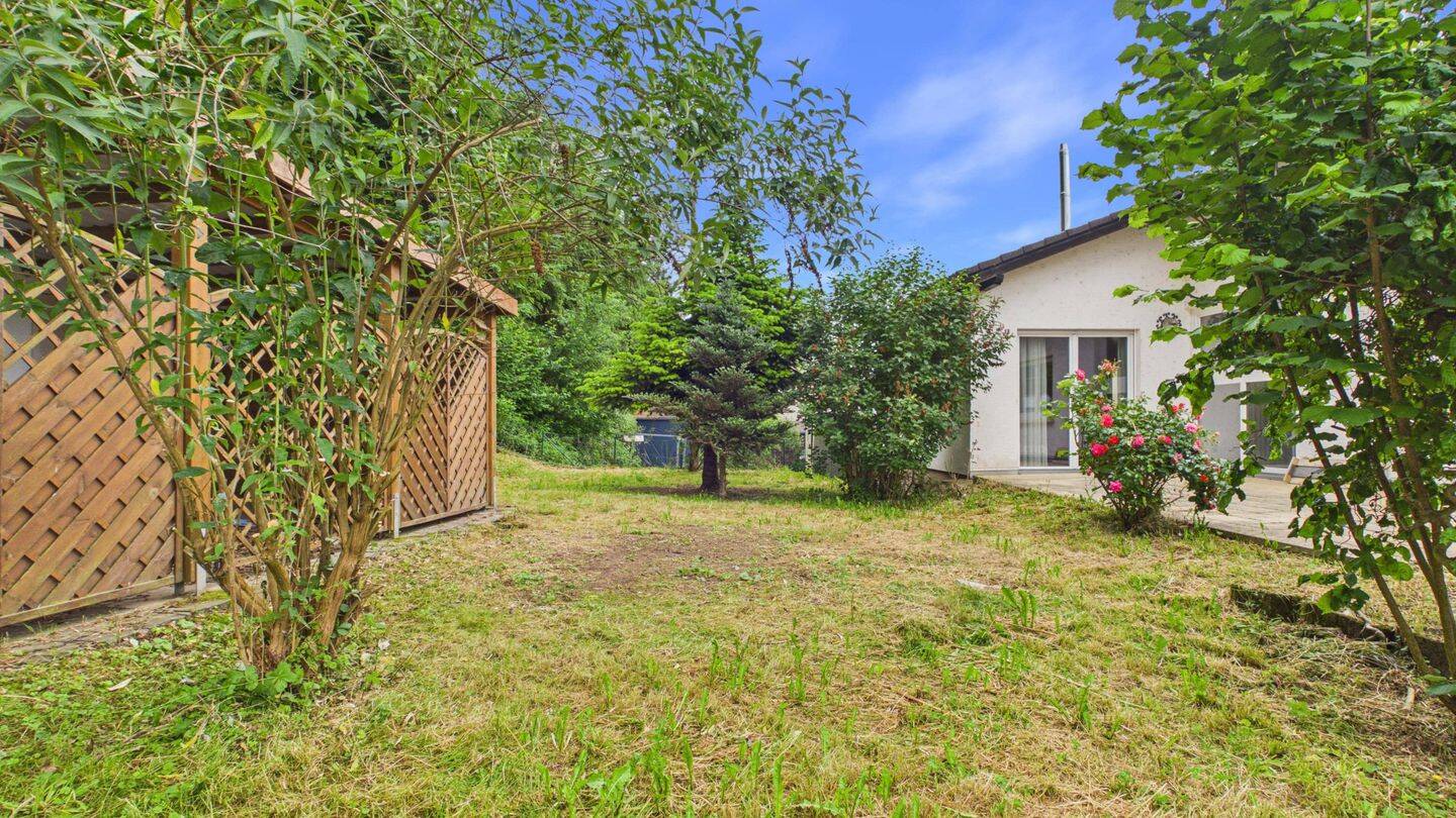 Lichtdurchflutetes Wohnhaus mit Einliegerwohnung in ruhiger Lage – Staudernheim – Vorschaubild 3