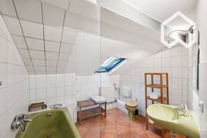 Traumhaft helles Dachstudio in Stil-Altbau, zentralst – 63065 Offenbach am Main – Vorschaubild 6