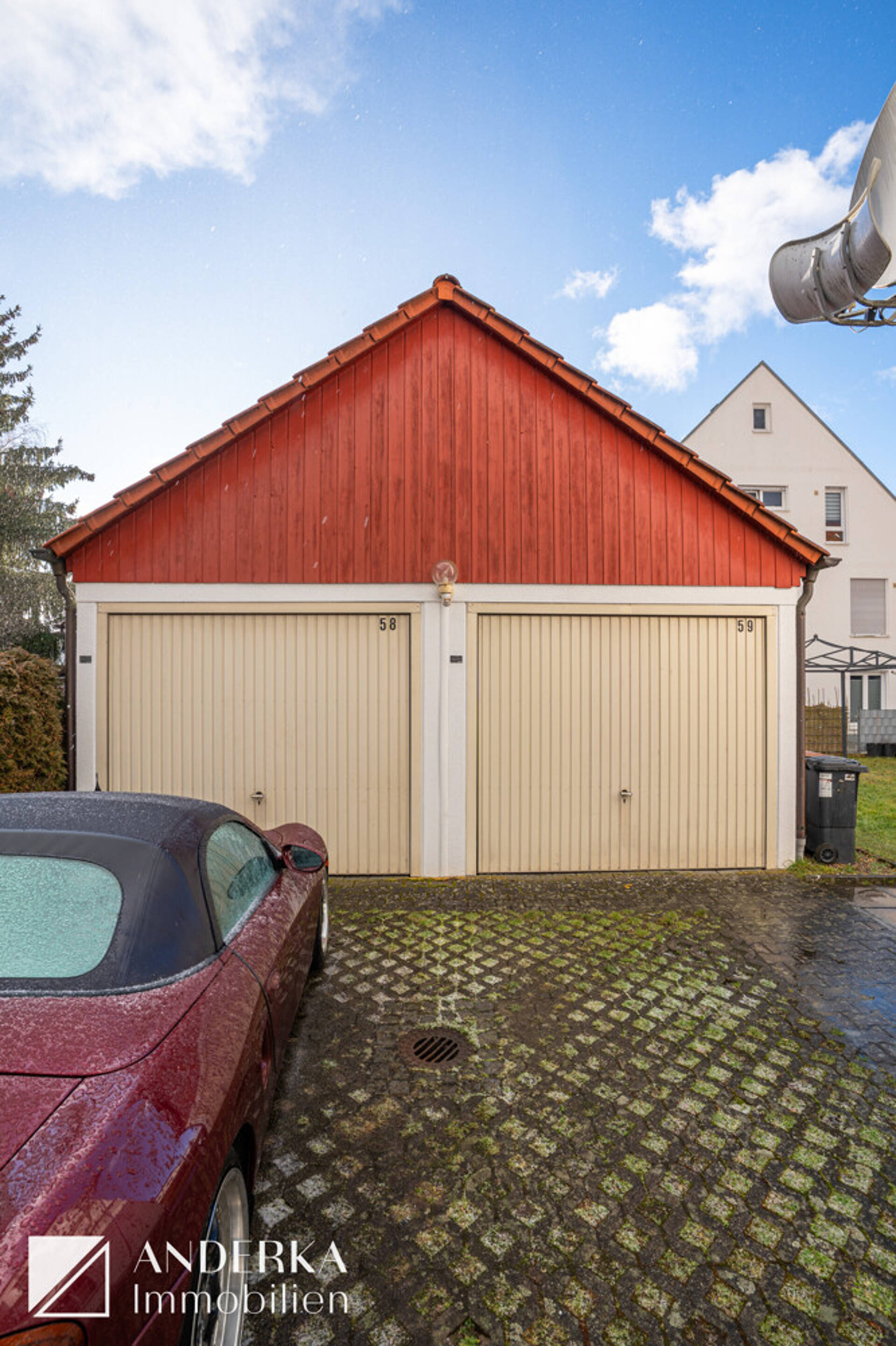Mehrfamilienhaus in 89335 Ichenhausen mit 213 m² kaufen