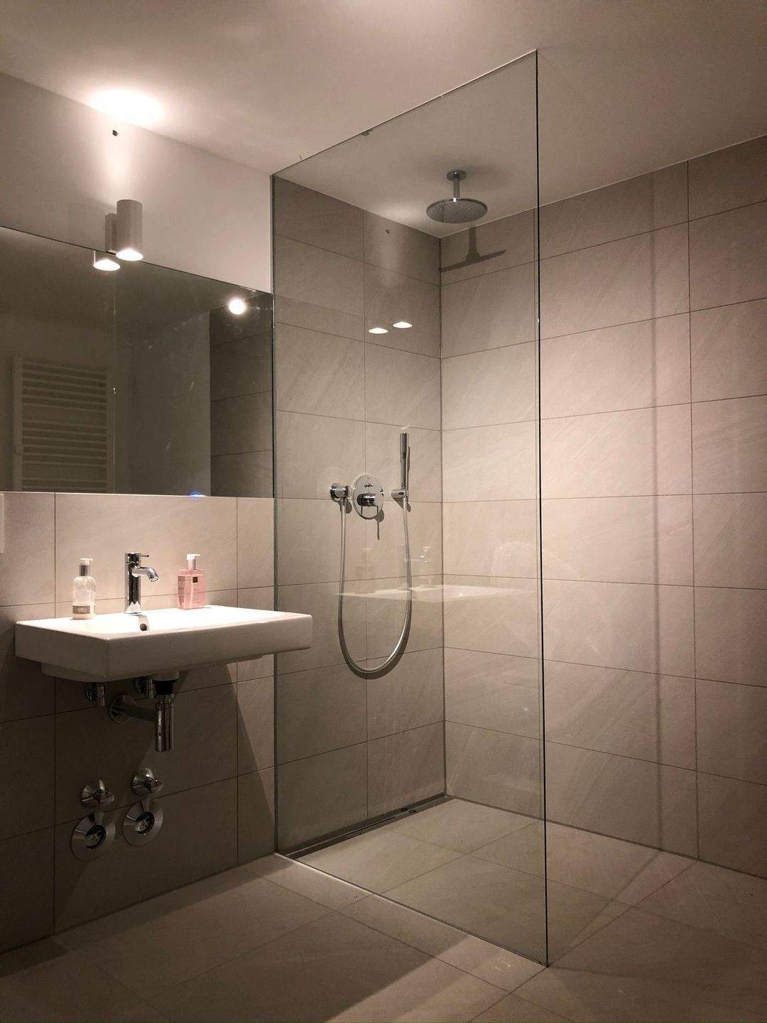 STYLISCH, SONNIG, SEEBLICK: Penthouse mit XL-Dachterrasse nur 5 Minuten von Prenzlauer Berg - provisionsfrei – Berlin – Vorschaubild 8