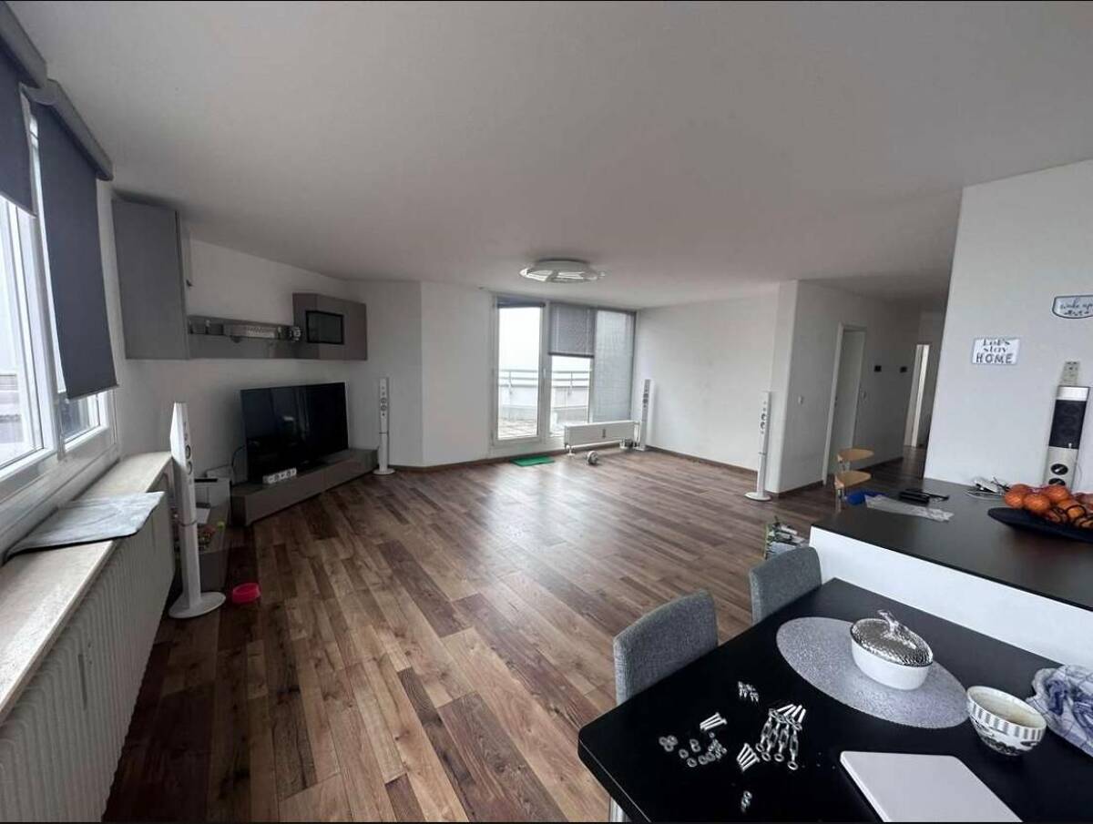 Einzigartige Penthouse Wohnung im 15. OG - Blick auf Alpen & Innenstadt - teilmöbliert – 81735 München – Bild 1 von 6