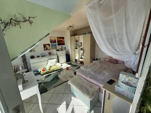 Großzügig wohnen mit Ausblick - attraktive 4,5-Zimmer-Dachgeschosswohnung mit Aufzug – 72250 Freudenstadt – Vorschaubild 6