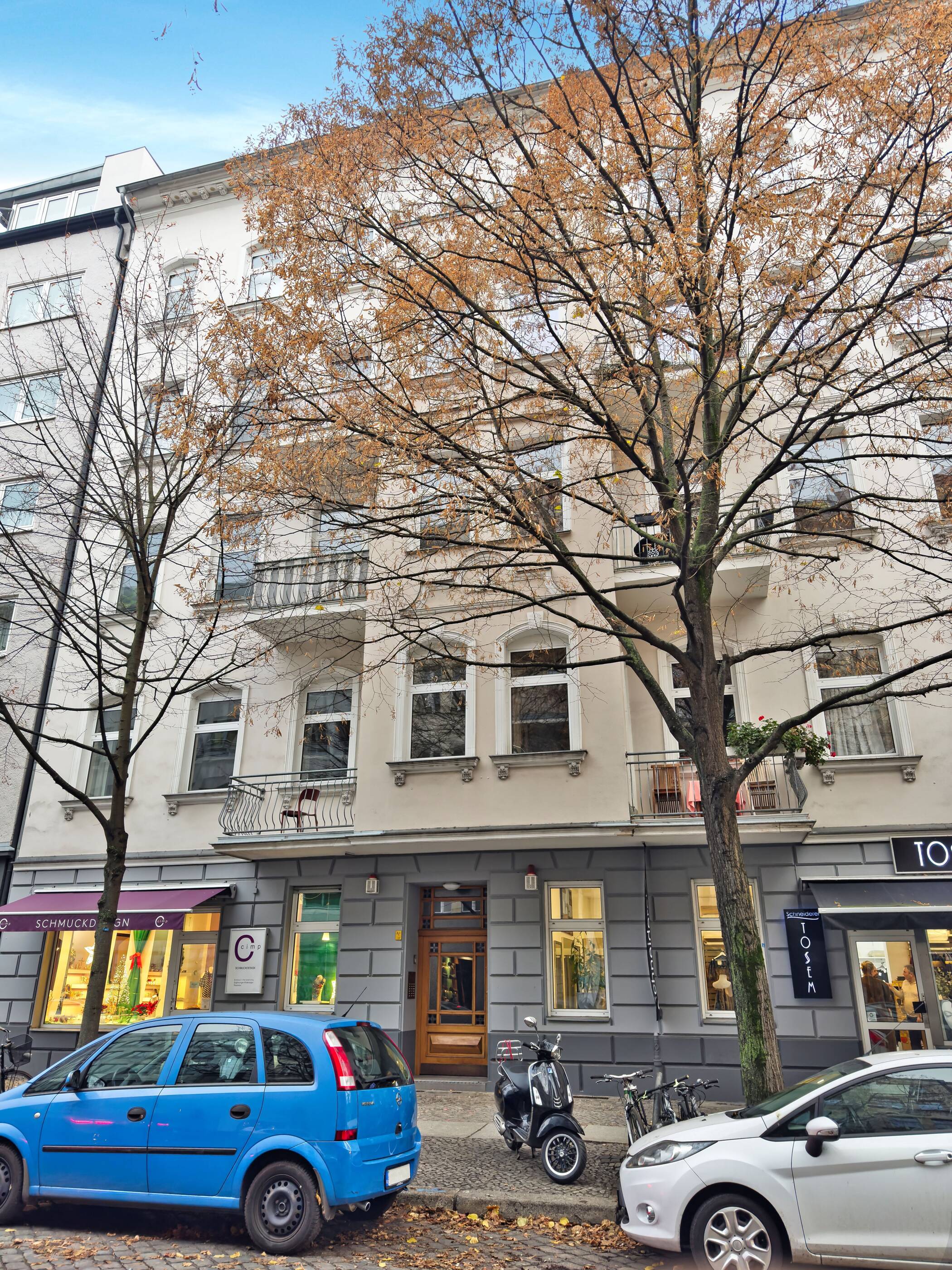 EIN STÜCK BERLINER GESCHICHTE - STILVOLLES WOHNJUWEL IN GRÜNDERZEITBAU & EXKLUSIVER LAGE – Berlin – Vorschaubild 2