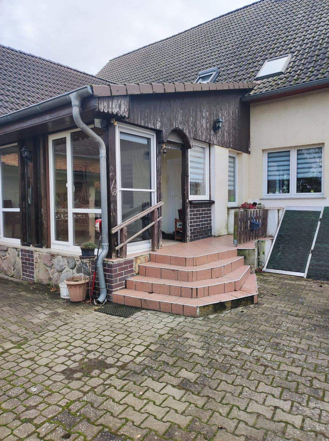 Mehrgenerationenhaus mit großem Garten in schöner Lage – Hohenselchow-Groß Pinnow – Vorschaubild 2