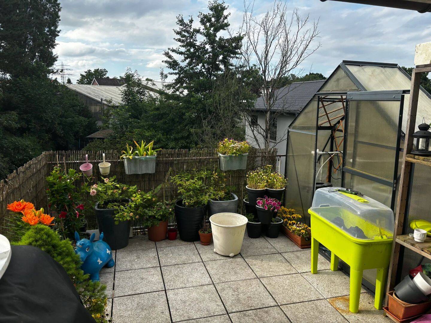 Gepflegte 4-Zimmer-Maisonettewohnung mit Dachterrasse in Hamburg-Schnelsen – Hamburg – Vorschaubild 3