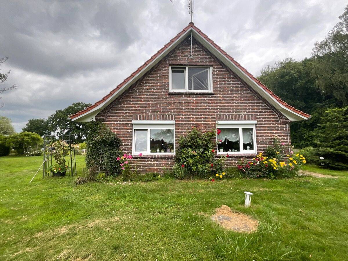 EINFAMILIENHAUS MIT NATURTEICH IN WALDLAGE & 5017QM GRUNDSTÜCK ZUR TIERHALTUNG IN WESTERSTEDE – Westerstede – Vorschaubild 3