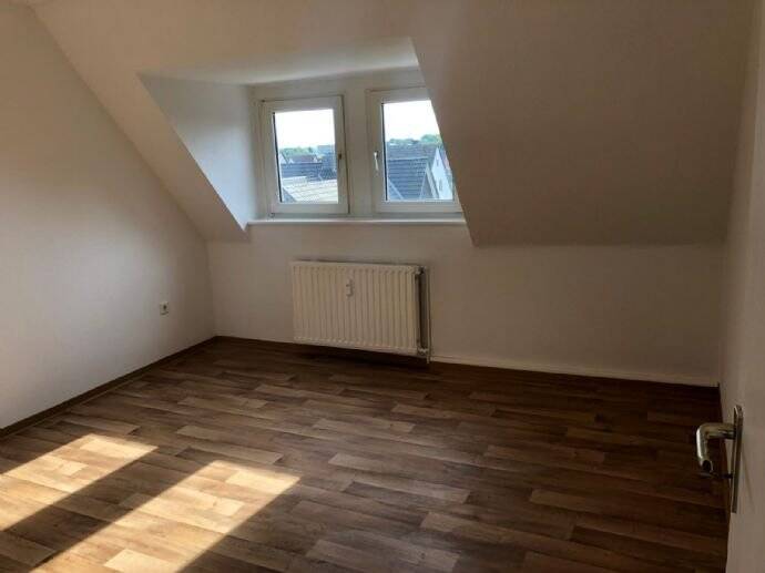 3 Zimmer Wohnung in Erwitte, Dachgeschoss