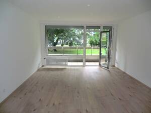 Ihre sanierte 2 Zi. ETW mit Swimming Pool, in Lörick ! – 40547 Düsseldorf – Vorschaubild 3