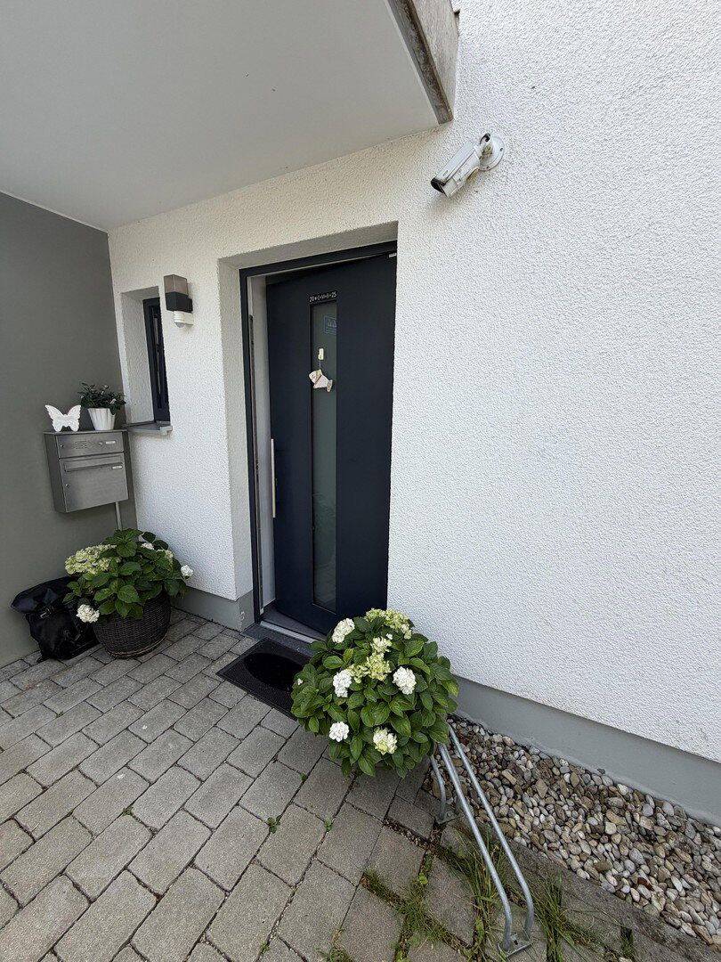 Hausgefühl: Maisonette mit Garten auf 3 Ebenen, eigenem Eingang & 119 m² Wohn-/Nutzfl. – Taufkirchen – Vorschaubild 3