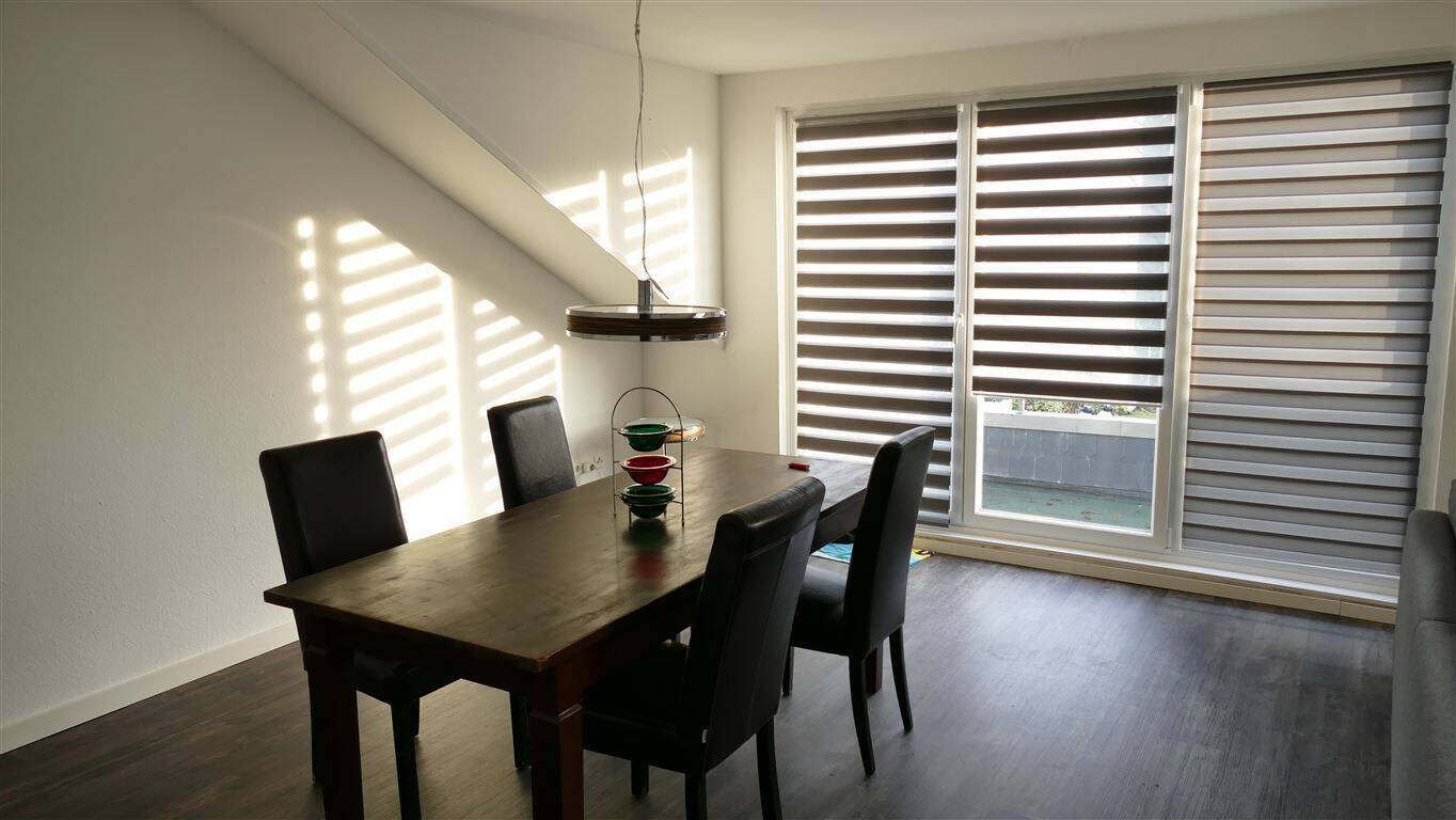 Traumhafte 3-Zimmer Maisonette Wohnung mit Loggia in Hamburg Stellingen, komplett renoviert 2020 – Hamburg – Vorschaubild 6