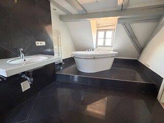 3-Zi-Maisonette-ETW, Burgblick, Dachterrasse, EBK, Kamin, Innenstadt, 90403 Nürnberg