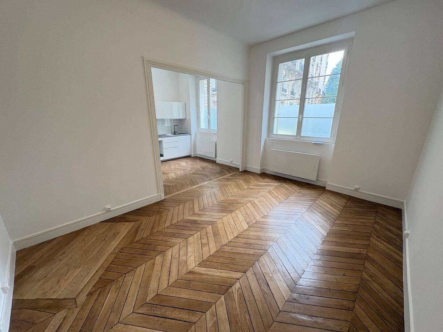 Appartement 2 pièces 66 m² · à Paris 16ème Arrondissement · 65,7 m² · 1 830 €/mois