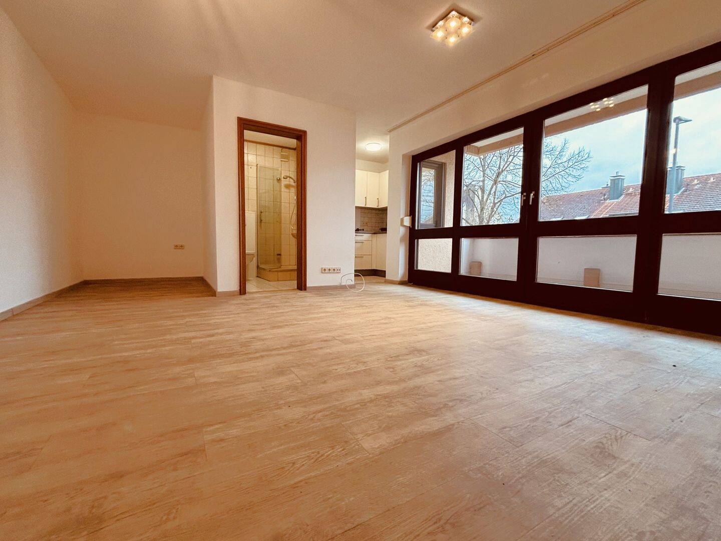 Helle Singlewohnung Nähe Uniklinik Würzburg