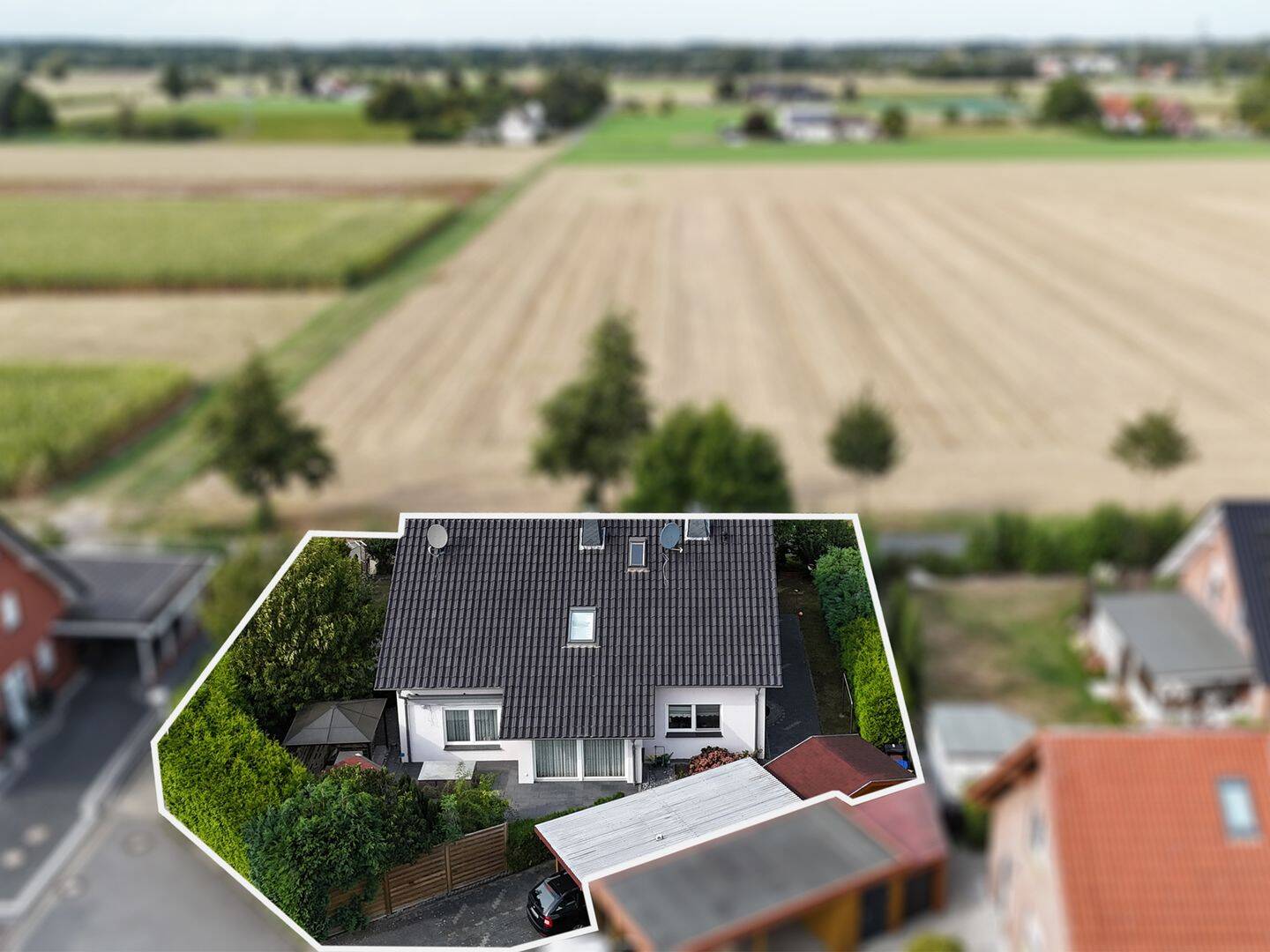 Zwei unter einem Dach - Einfamilienhaus mit Einliegerwohnung in Lübbecke – Lübbecke – Vorschaubild 2