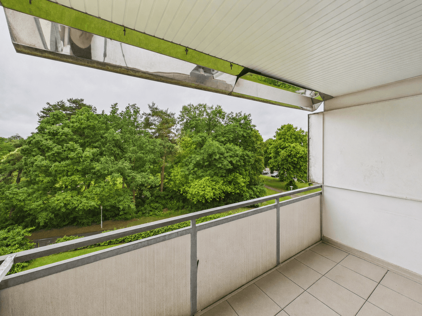 Gepflegte 2-Zimmer-Wohnung mit Balkon und Blick ins Grüne in Burgdorf – Burgdorf – Vorschaubild 4