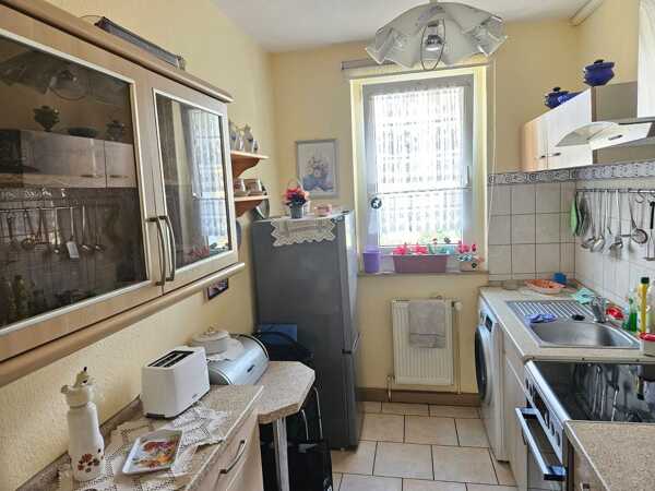 Etagenwohnung in 06130 Halle mit 60 m² kaufen