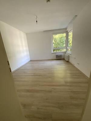 Termin vereinbaren, angucken und einziehen. WBS erforderlich – 42897 Remscheid – Vorschaubild 8