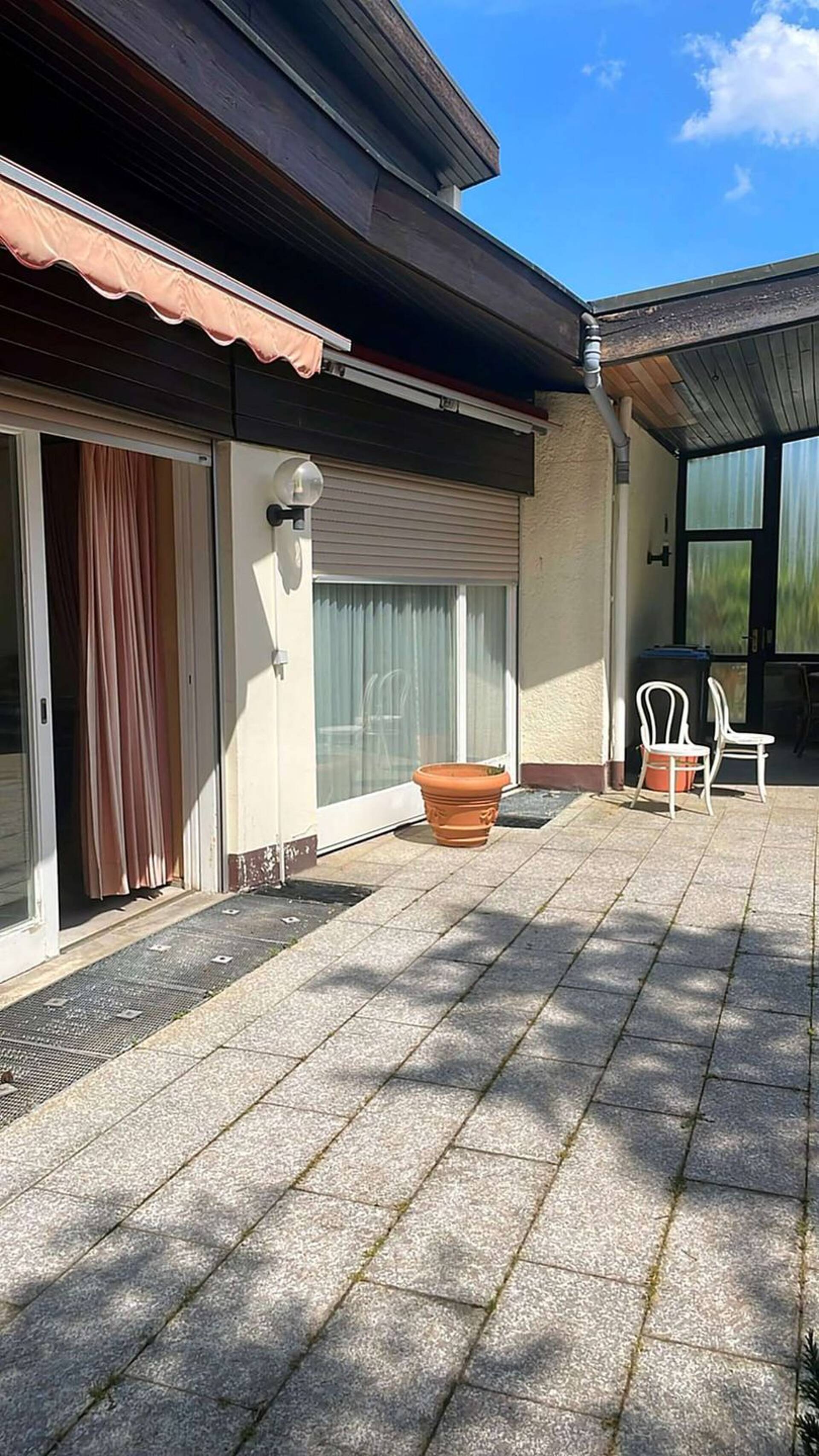 Einfamilienhaus in 71229 Leonberg mit 271 m² kaufen