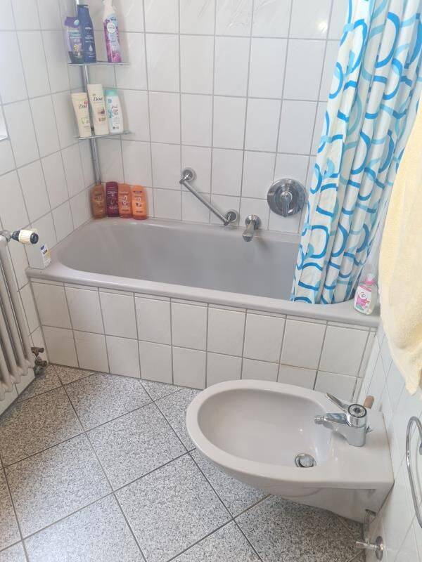 Kurze Wege...! Innenstadtlage 4-5 Zi. ETW zur Eigennutz. od. als Kapitalanl. v. RT mit Garage! – Reutlingen – Vorschaubild 7