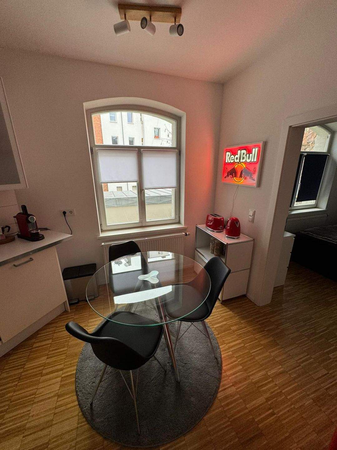 Gepflegte 2,5-Zimmer-Wohnung mit Balkon in Nürnberg-St. Johannis – Nürnberg – Vorschaubild 4