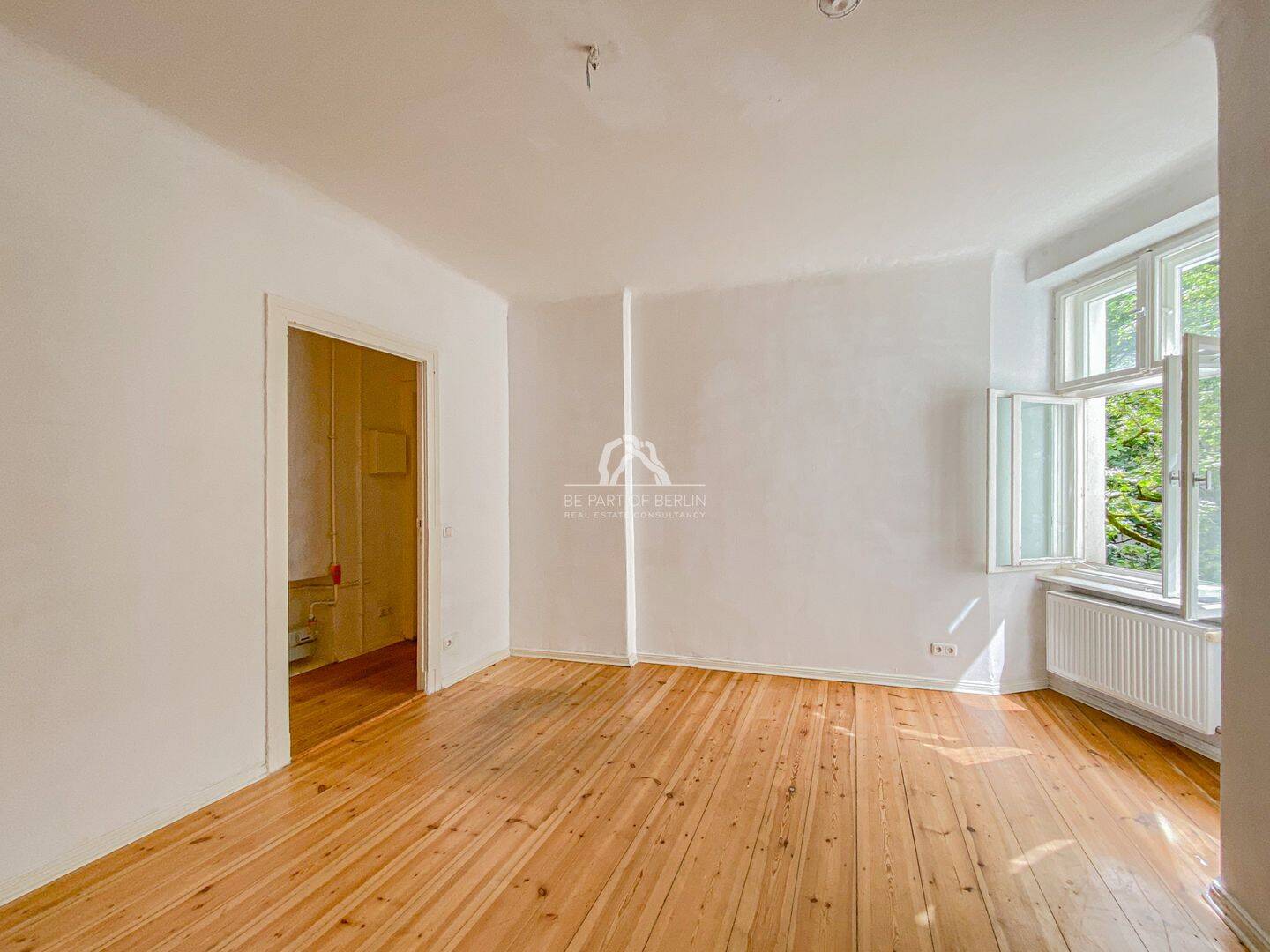 SUPERINTERESSANTE UND KLASSISCH SCHÖNE ALTBAUWOHNUNG! RUHIG LAGE IM GARTENHAUS! PROVISIONSFREI! – Berlin – Vorschaubild 7