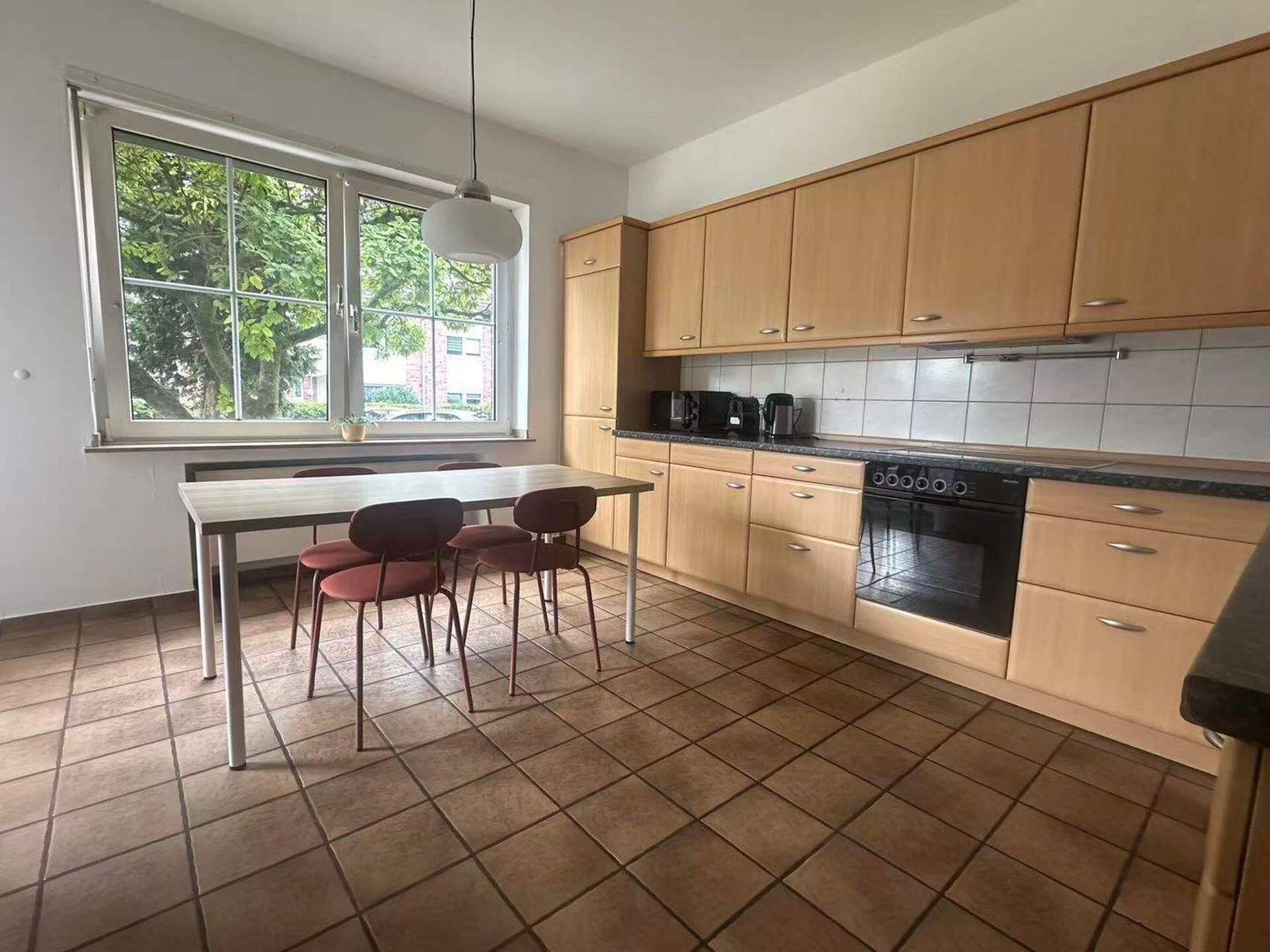Haus in 41464 Neuss mit 299 m² kaufen