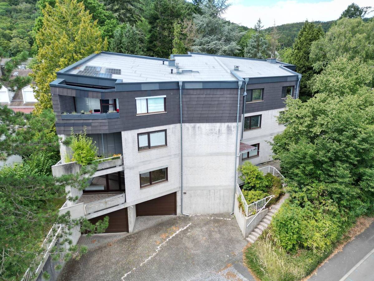 Exklusives Wohnerlebnis im Grünen - Großzügige 5-Zimmer-Erdgeschosswohnung mit privatem Garten am Brasselsberg! – 34132 Kassel – Bild 1 von 9