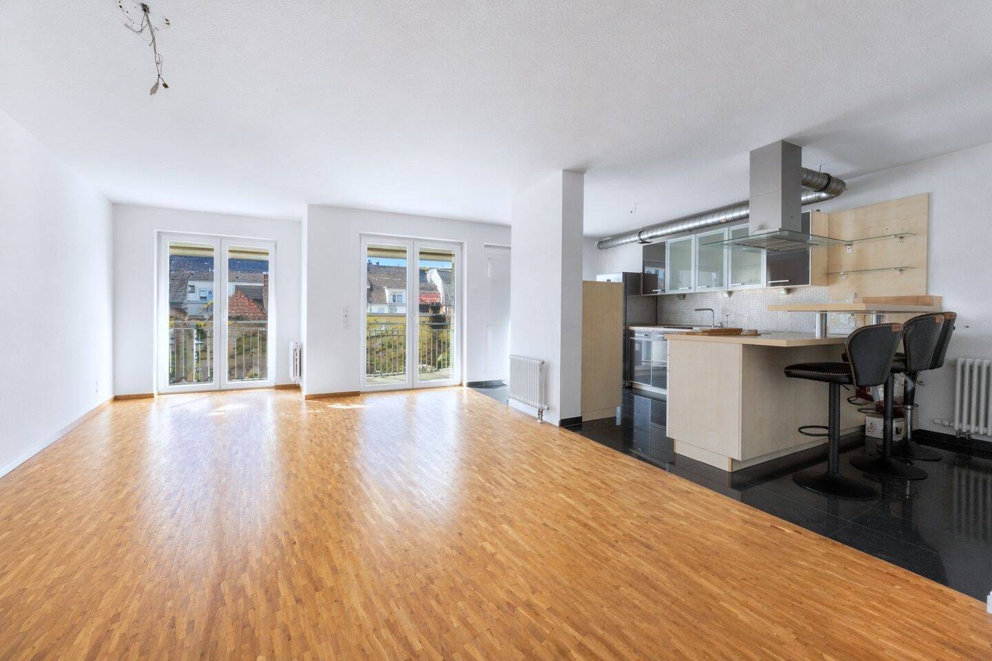 TOP-moderne 3 ZKB Etagenwohnung mit ca. 115,0 m² WFL, Balkon und TG-Stellplatz – Trier – Vorschaubild 2