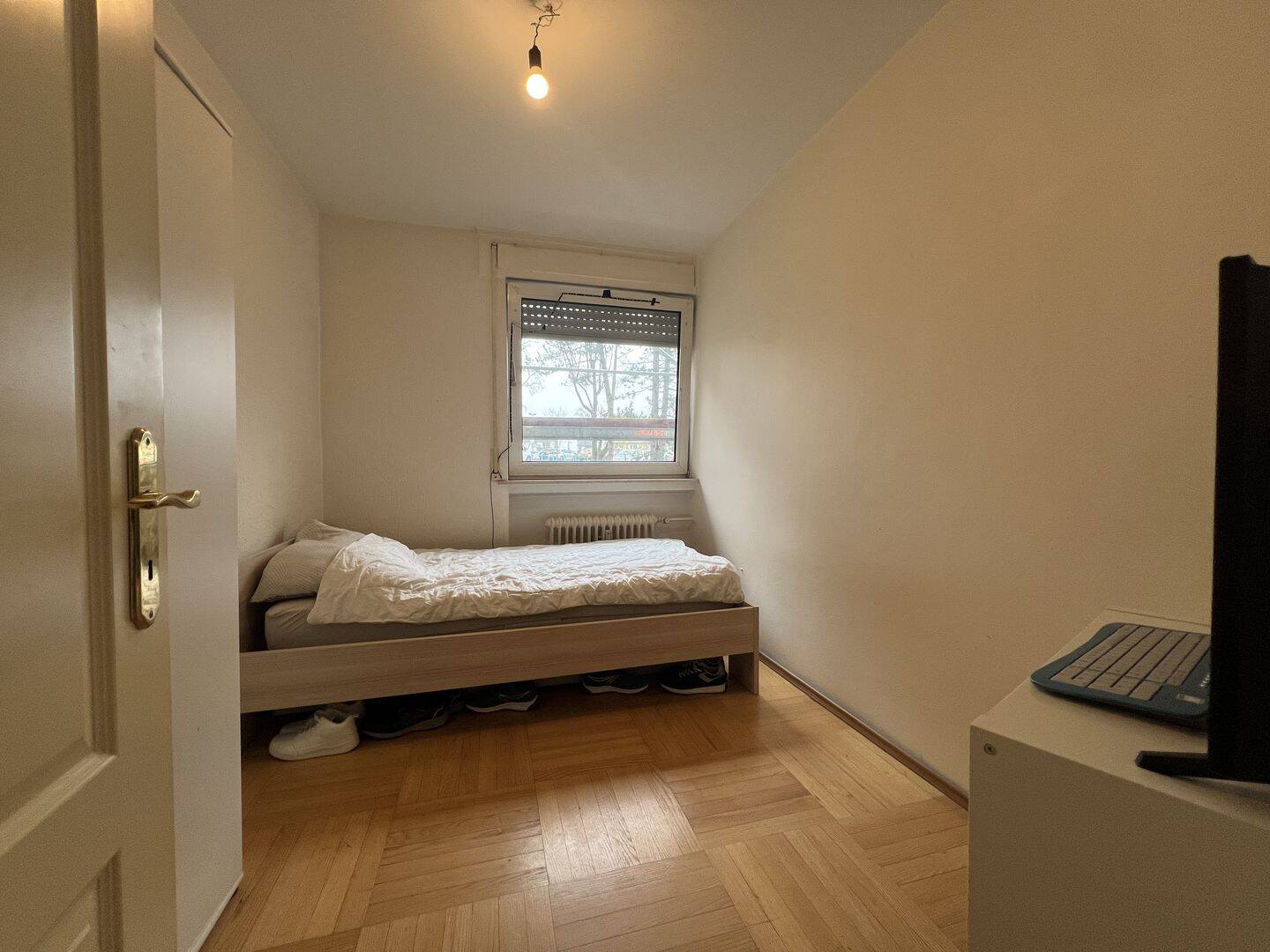 Gepflegte 3-Zimmer-Erdgeschosswohnung mit Balkon in ruhiger Feldrandlage - Top Wohnanlage – Steinbach – Vorschaubild 9